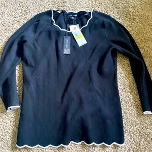 Cable and Gauge Top Size Medium Tag Still On